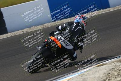 media/Oct-12-2025-CRA (Sun) [[e621380112]]/Races/Race 8/